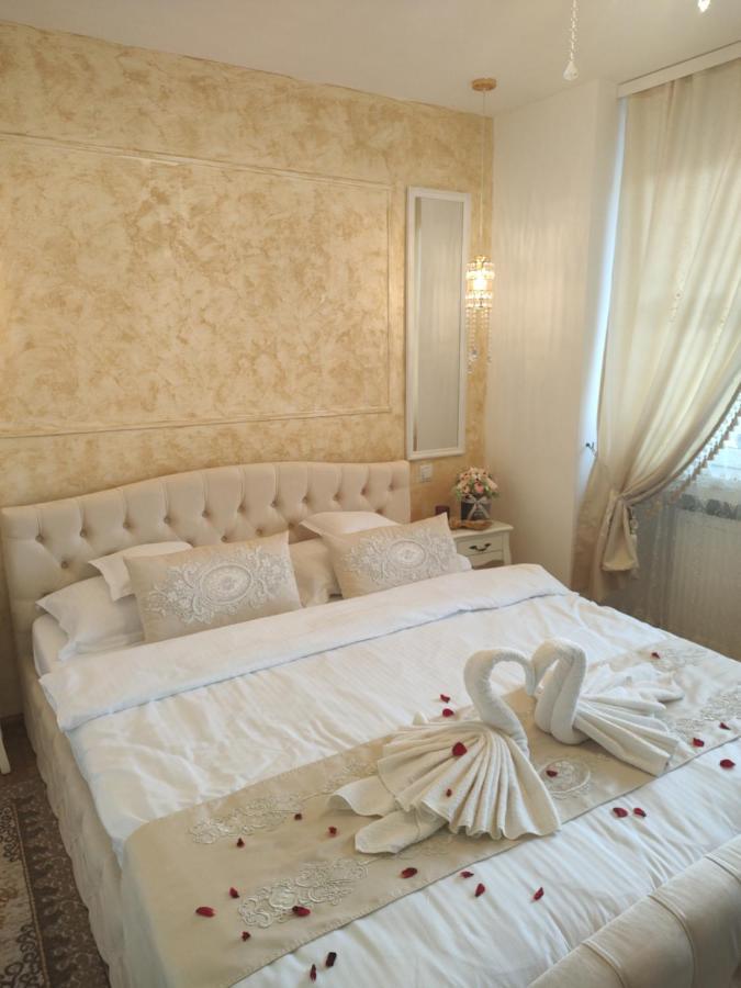 Penthouse Luxury Apartamento Resita Exterior foto